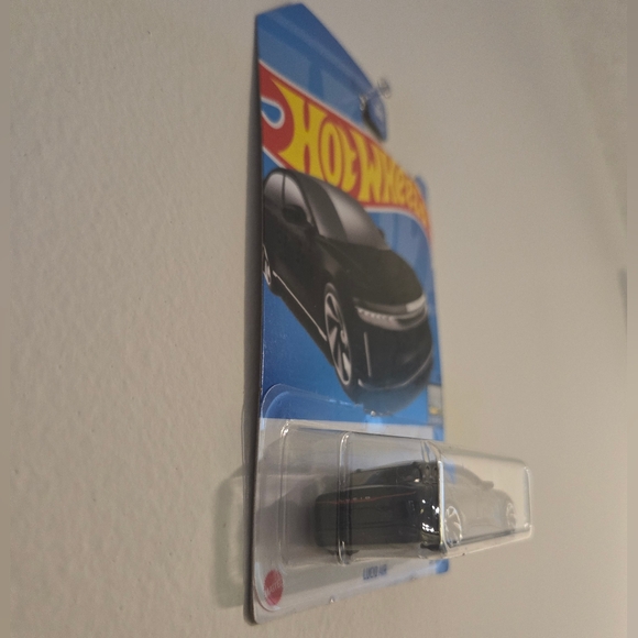 Lucid Air Hot Wheels Factory Fresh 1/5 Black - Picture 3 of 8